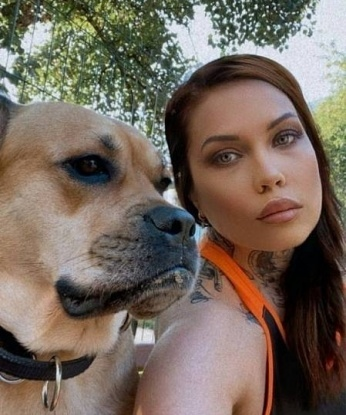 Мои услуги затронут каждую клеточку твоего тела, оставив полное удовлетворение и расслабление. Я обладаю непревзойденным талантом доставлять удовольствие и исполнять все твои фантазии. Отличное стройное тело, знойный взгляд и нежные губки – это то, что встретит тебя, когда я приглашу тебя к себе в уютное гнездышко. Отзывы от моих предыдущих клиентов говорят о моей высокой квалификации и умении воплотить в жизнь самые смелые желания. Приезжай в Москву и открой для себя настоящее небесное наслаждение. 🌟🔥💋🌹☺️ 233, 51 год