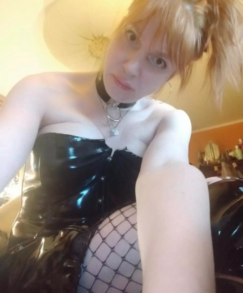 Сладкая и раскрепощенная девушка приглашает в гости на чашечку кофе и не только! Буду рада утолить твои желания и подарить незабываемые моменты. 2549, 36 лет